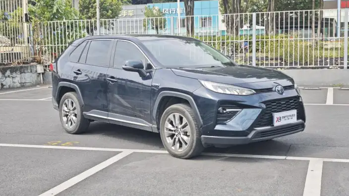 Toyota Wildlander 2022 Model Hybrid 2.5L 4WD Deluxe Edition – фото 3