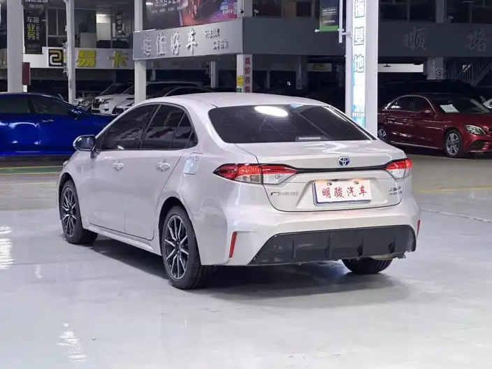 Toyota Levin 2023 Model Hybrid 1.8L Sports Edition – фото 4
