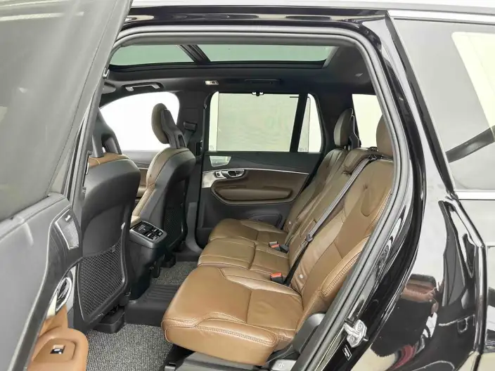 Volvo XC90 2021 Model B6 Smart Elegance Deluxe Edition 7 seat – фото 9