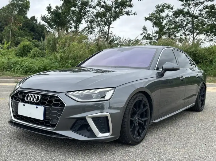 Audi A4 L 2020 Model 40 TFSI Luxury Dynamic Model – фото 1