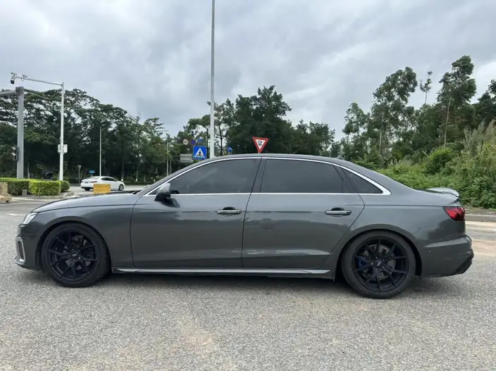 Audi A4 L 2020 Model 40 TFSI Luxury Dynamic Model – фото 4