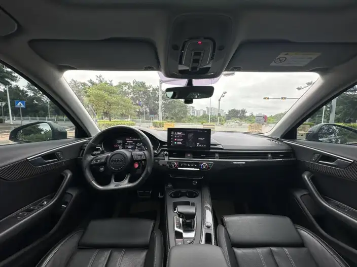Audi A4 L 2020 Model 40 TFSI Luxury Dynamic Model – фото 8