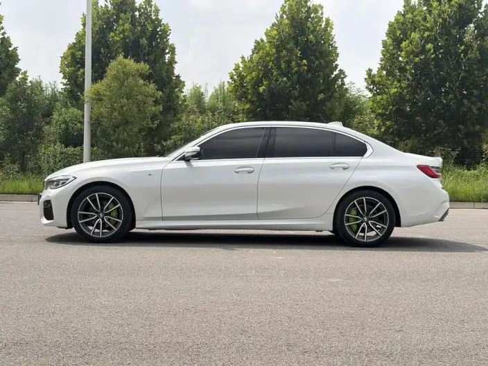 BMW 3 Series 2022 Model 320Li M Sports Set – фото 4