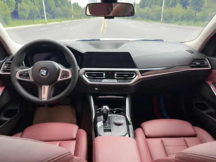 BMW 3 Series 2022 Model 320Li M Sports Set – фото 9