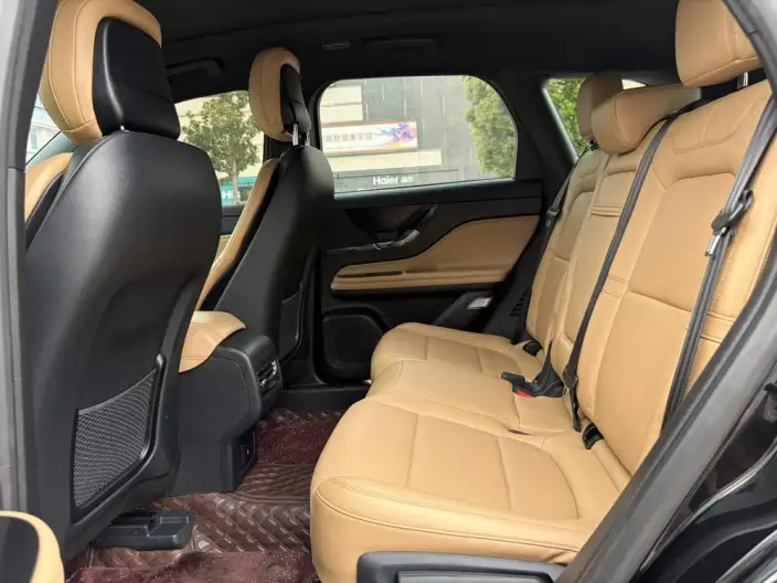 Lincoln Corsair 2022 Model Facelift 2.0T 2WD Zunya Edition – фото 9