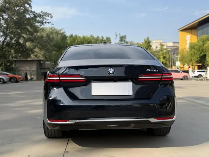 BMW 5 Series 2024 Model 530Li Exclusive Model Luxury Set – фото 5