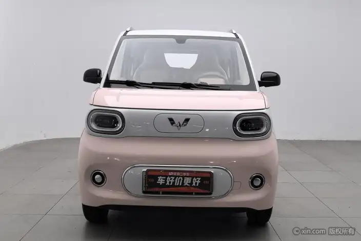 Wuling Hongguang MINIEV 2024 Model 215km Advanced version Lithium Iron Phosphate