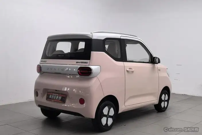 Wuling Hongguang MINIEV 2024 Model 215km Advanced version Lithium Iron Phosphate