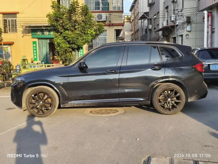 BMW X3 2023 Model xDrive30i Exclusive Model M Night Set – фото 3