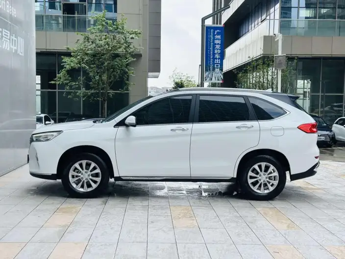 Haval M6 2021 Model PLUS 1.5T DCT Luxury Smart Connect Model