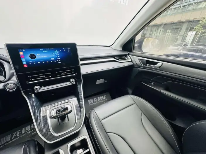Haval M6 2021 Model PLUS 1.5T DCT Luxury Smart Connect Model – фото 7