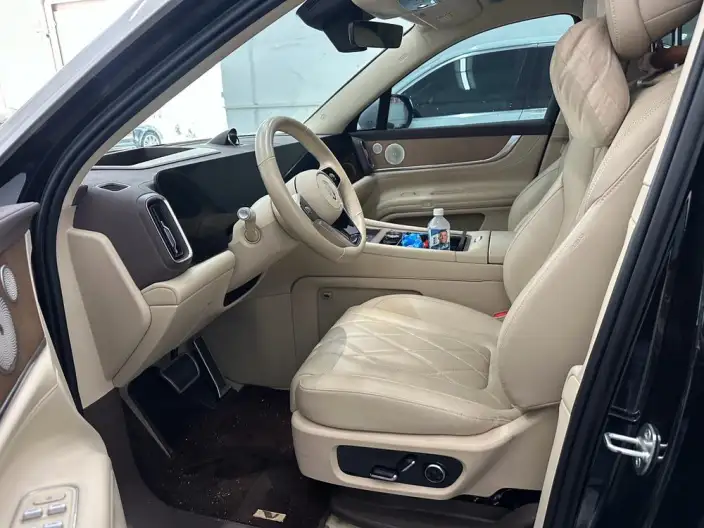 Aito M9 2024 Model Extended Range Ultra VI seat Edition – фото 7
