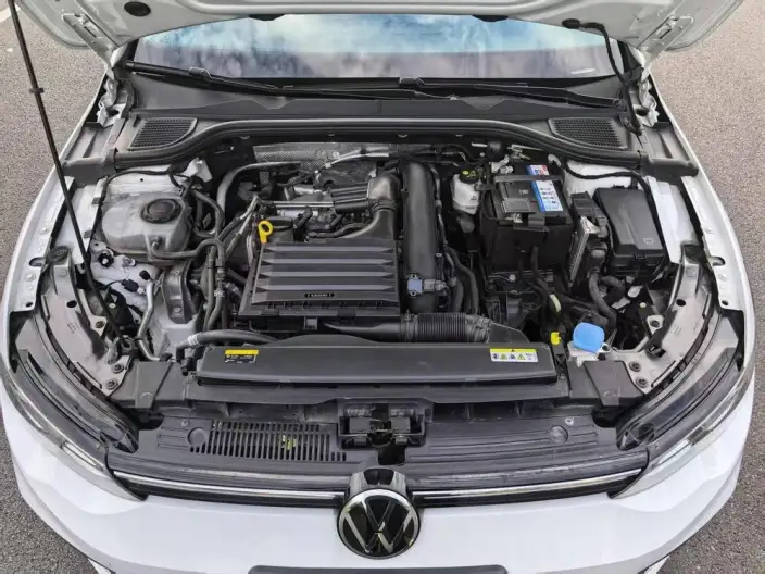 Volkswagen Golf 2021 Model 280TSI DSG Pro – фото 7