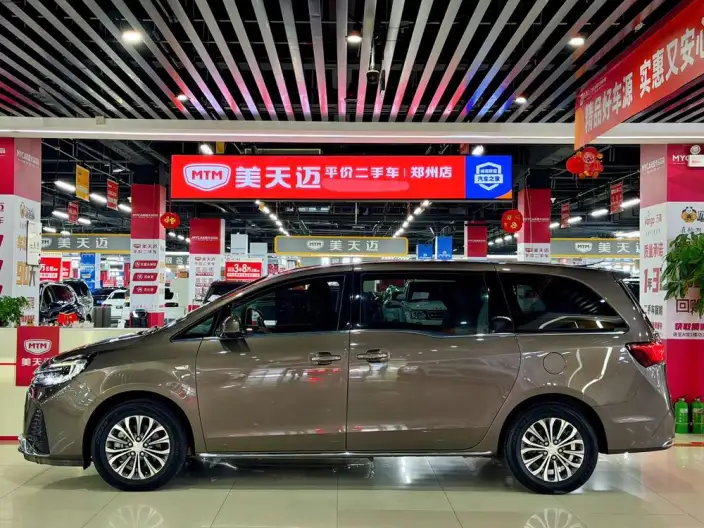 Buick GL8 2023 Model Business class 2.0T Comfort Model – фото 4