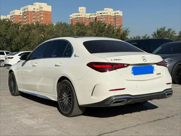 Mercedes-Benz C-Class 2023 Model C 260 L – фото 4