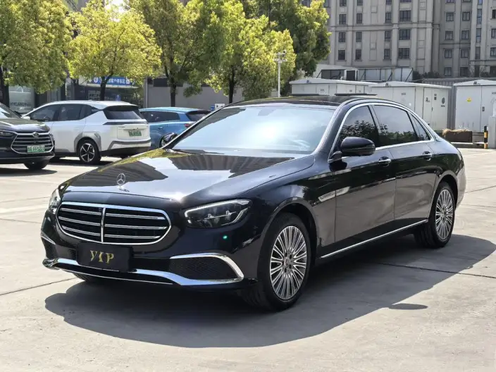 Mercedes-Benz E-Class 2022 Model E 300 L Fashion Model sedan – фото 1
