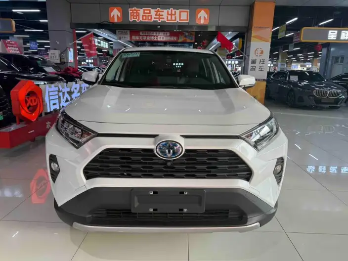 Toyota RAV4 2022 Model Hybrid 2.5L CVT 4WD Elite PLUS Edition – фото 2
