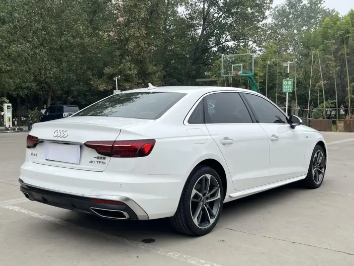Audi A4 L 2022 Model 40 TFSI Fashion Dynamic Model – фото 7