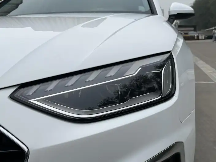 Audi A4 L 2022 Model 40 TFSI Fashion Dynamic Model – фото 8