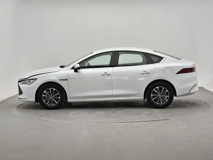 BYD Qin PLUS DM 2024 Model Honor Edition DM-i 55KM Leading Model – фото 4