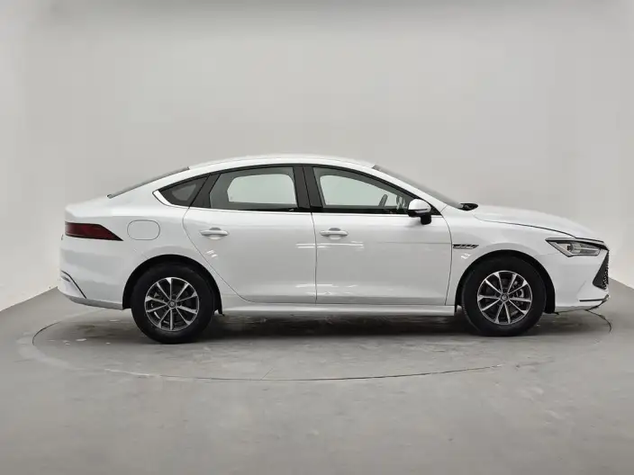 BYD Qin PLUS DM 2024 Model Honor Edition DM-i 55KM Leading Model – фото 8