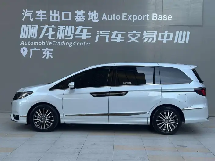 Honda Elysion 2024 Model 2.0L e:HEV Supreme Edition – фото 3