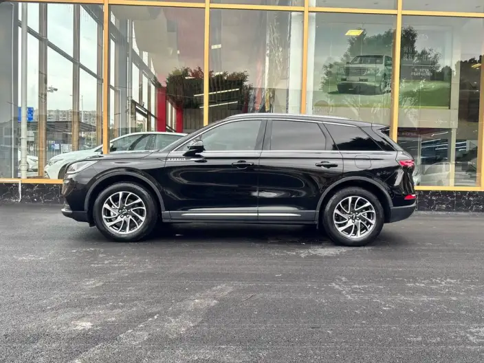Lincoln Corsair 2022 Model 2.0T 2WD Exclusive Edition