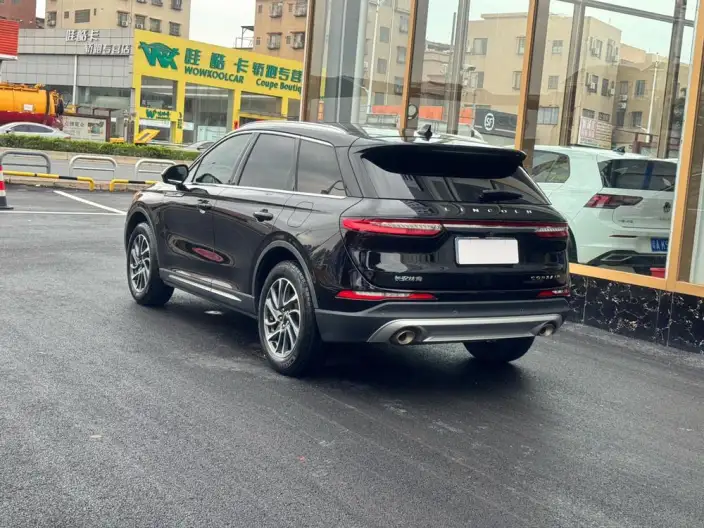Lincoln Corsair 2022 Model 2.0T 2WD Exclusive Edition – фото 5