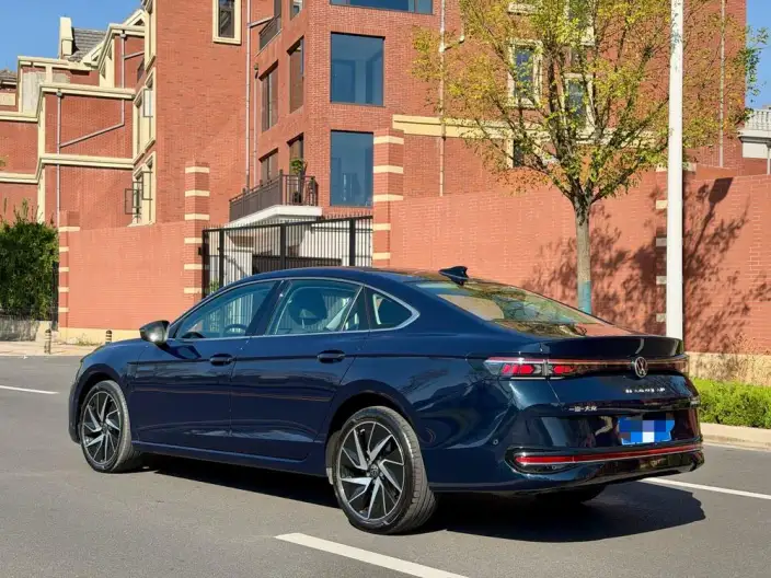 Volkswagen Magotan 2024 Model 380TSI Supreme Edition – фото 4