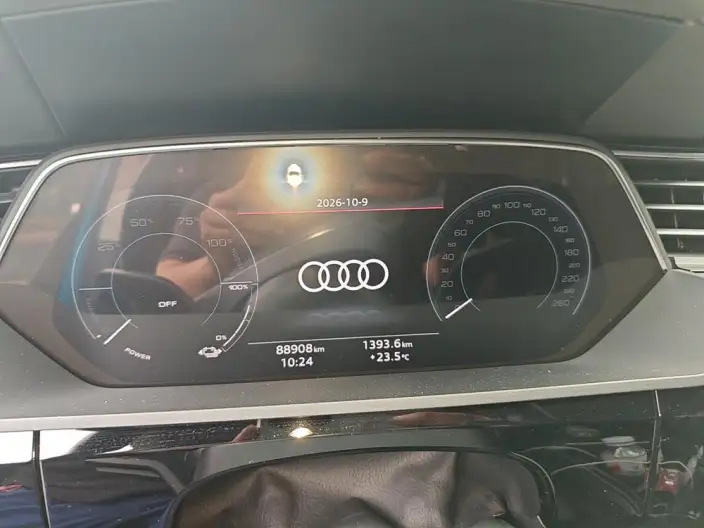 AUDI e-tron Sportback Imported 2021 Model 55 quattro Luxury Model – фото 6