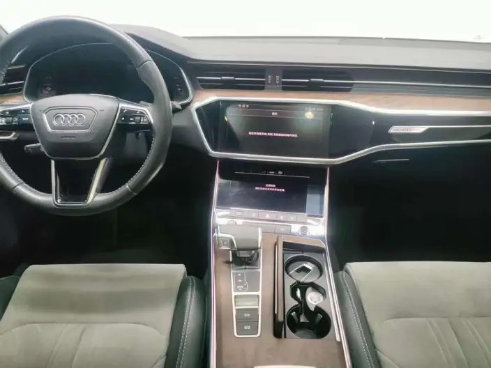 Audi A6L PHEV 2020 Model 55 TFSIe quattro – фото 7