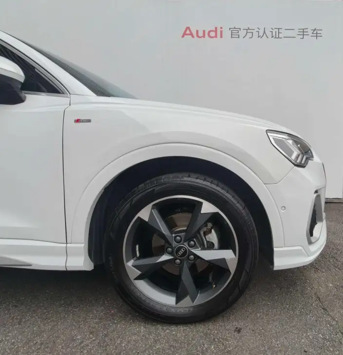 AUDI Q3 2022 Model 35 TFSI Fashion Dynamic Model – фото 7