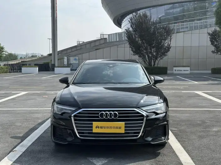 Audi A6L 2022 Model 40 TFSI Luxury Dynamic Model – фото 2