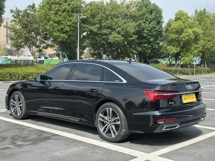 Audi A6L 2022 Model 40 TFSI Luxury Dynamic Model – фото 4