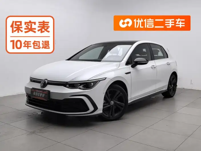 Volkswagen Golf 2023 Model 280TSI DSG R-Line Lite – фото 1