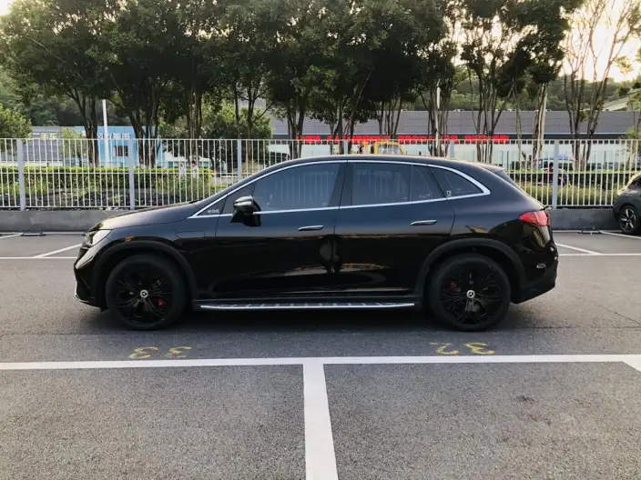 Mercedes-Benz EQE SUV 2024 Model EQE SUV 500 4MATIC Deluxe Edition – фото 4