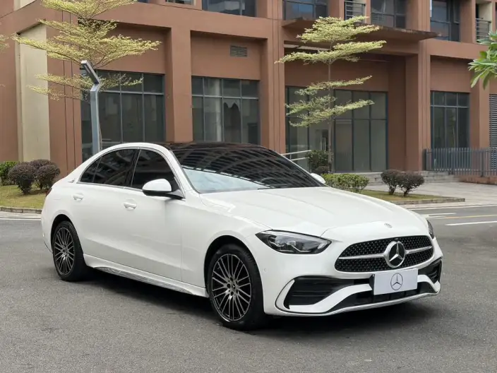 Mercedes-Benz C-Class 2024 Model Facelift II C 260 L Sports Edition – фото 3