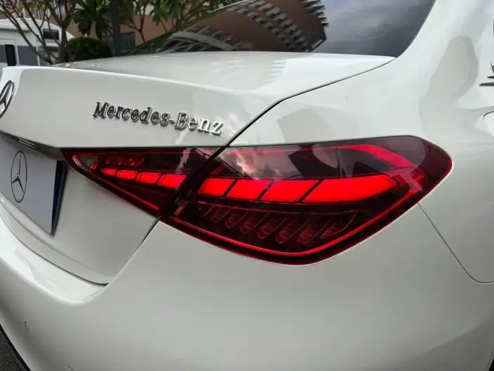 Mercedes-Benz C-Class 2024 Model Facelift II C 260 L Sports Edition – фото 9