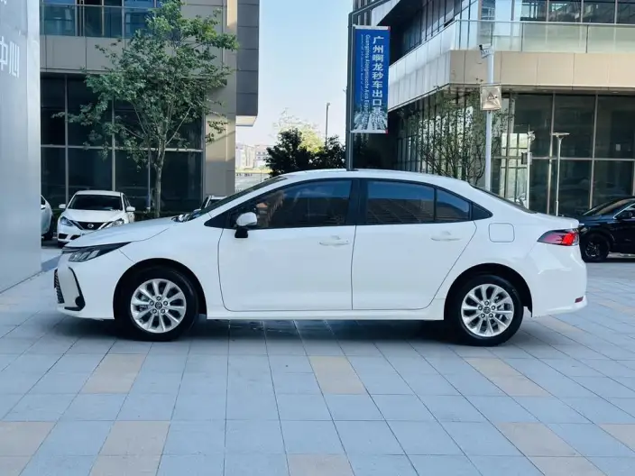 Toyota Corolla 2021 Model 1.2T S-CVT Elite PLUS Edition – фото 4