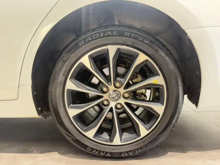 Toyota Avalon 2022 Model Hybrid 2.5L Deluxe Edition – фото 8