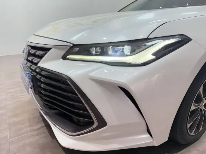 Toyota Avalon 2022 Model Hybrid 2.5L Deluxe Edition – фото 10