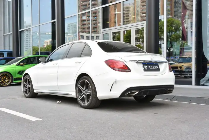 Mercedes-Benz C-Class 2020 Model C 260 Sports Edition – фото 4