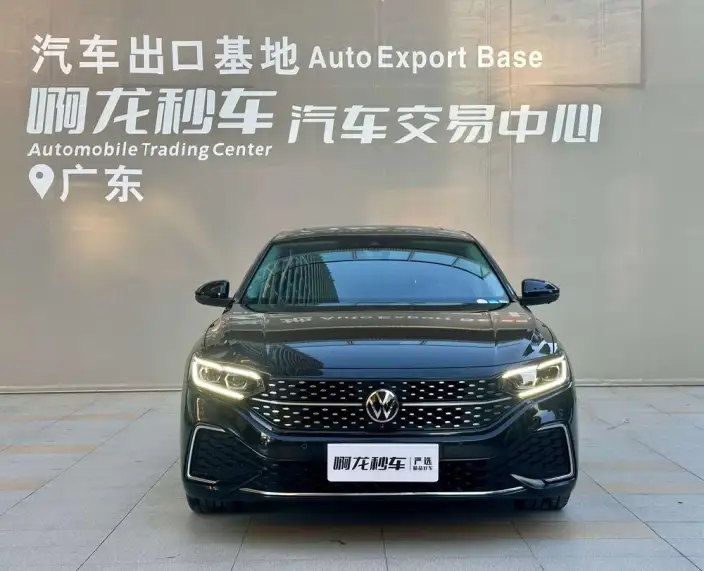 Volkswagen Passat 2023 Model Facelift 330TSI Starry sky Deluxe Edition – фото 2