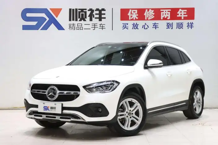 Mercedes-Benz GLA 2022 Model Facelift II GLA 200 – фото 1
