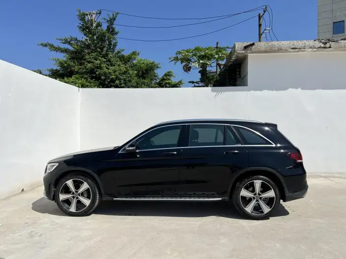 Mercedes-Benz GLC 2020 Model GLC 300 L 4MATIC Luxury Model – фото 3
