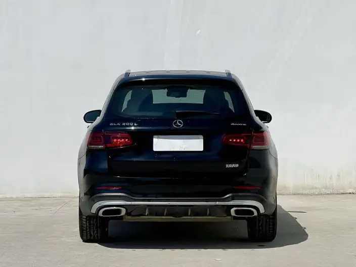 Mercedes-Benz GLC 2020 Model GLC 300 L 4MATIC Luxury Model – фото 5