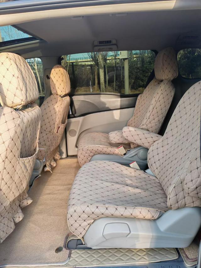 Buick GL8 2015 2.4L Luxury Business Premium – фото 4