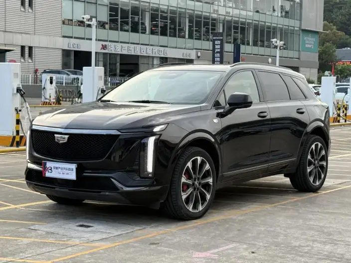 Cadillac XT5 2025 Model 28T 4WD Platinum Model
