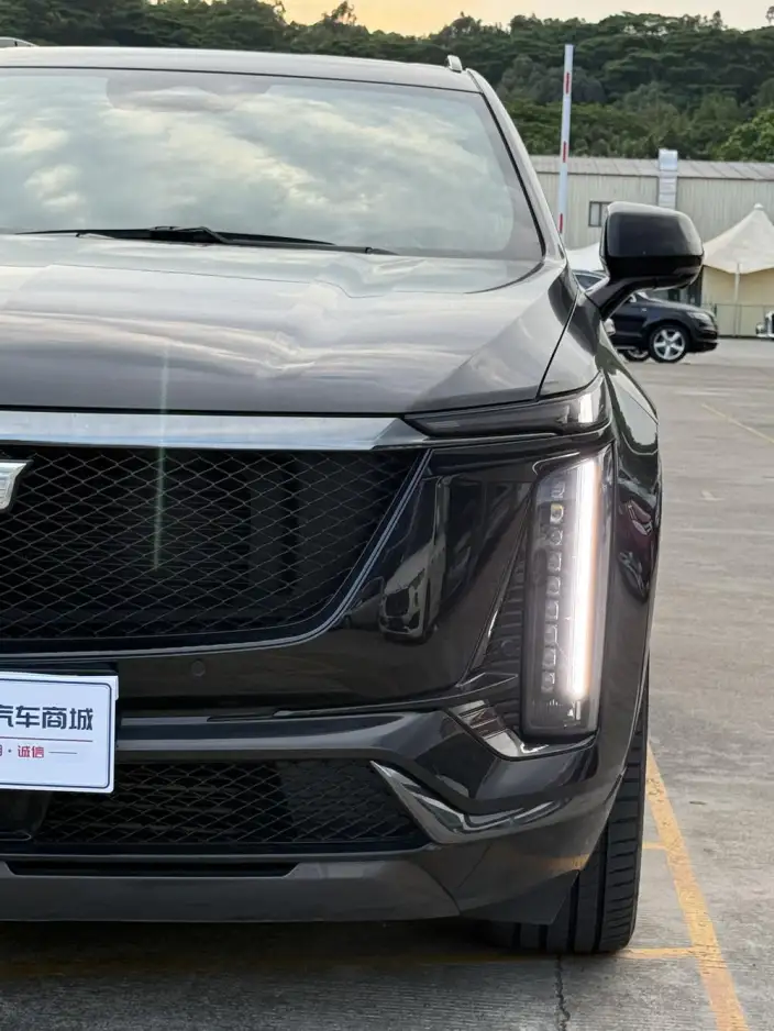 Cadillac XT5 2025 Model 28T 4WD Platinum Model – фото 9