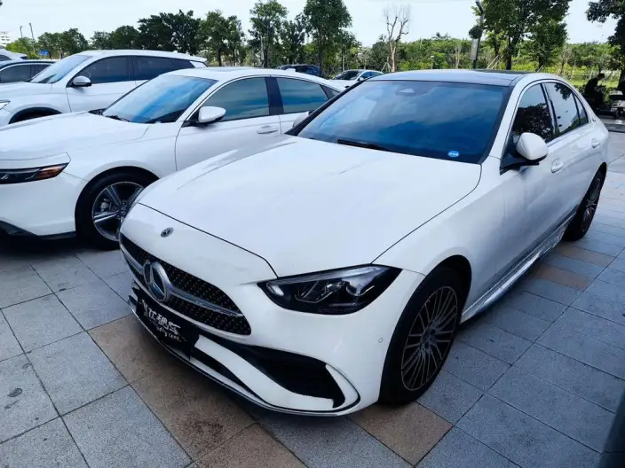 Mercedes-Benz C-Class 2025 Model C 260 L Sports Edition – фото 1